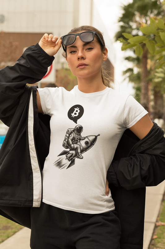 Bitcoin to the moon -  Premium Organic Shirt Women